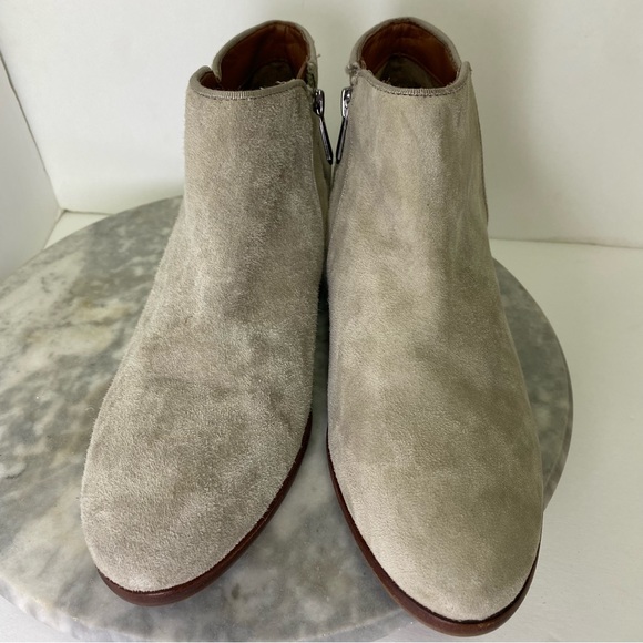 Sam Edelman Petty Suede Ankle Boots Taupe Gray Tan 7 Side Zipper - Picture 12 of 12